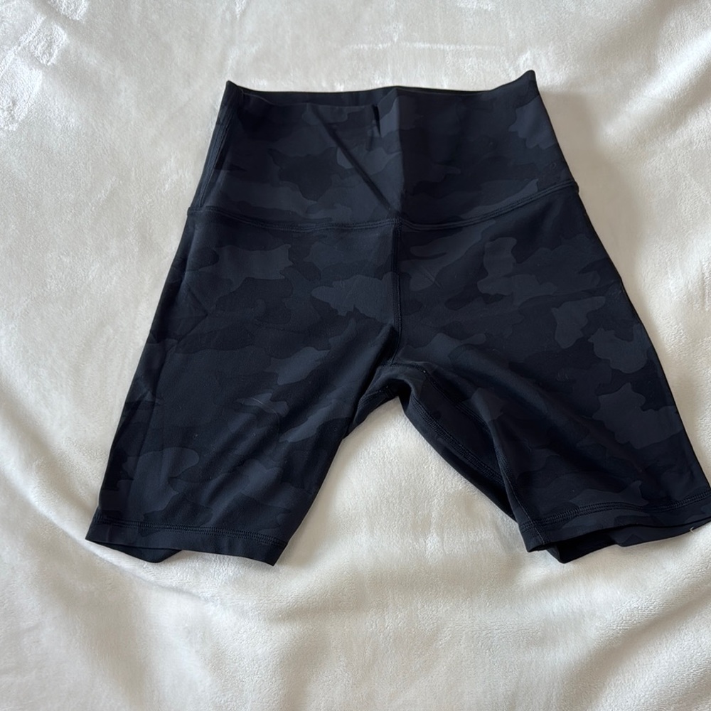 Lululemon Athletica Black Camo Bike Shorts